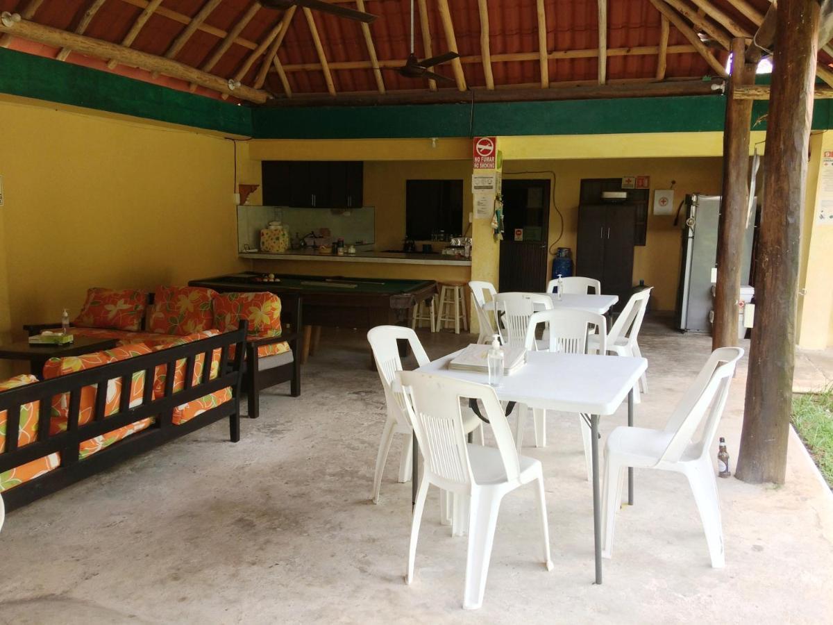 Amigos Hostel Cozumel Eksteriør billede